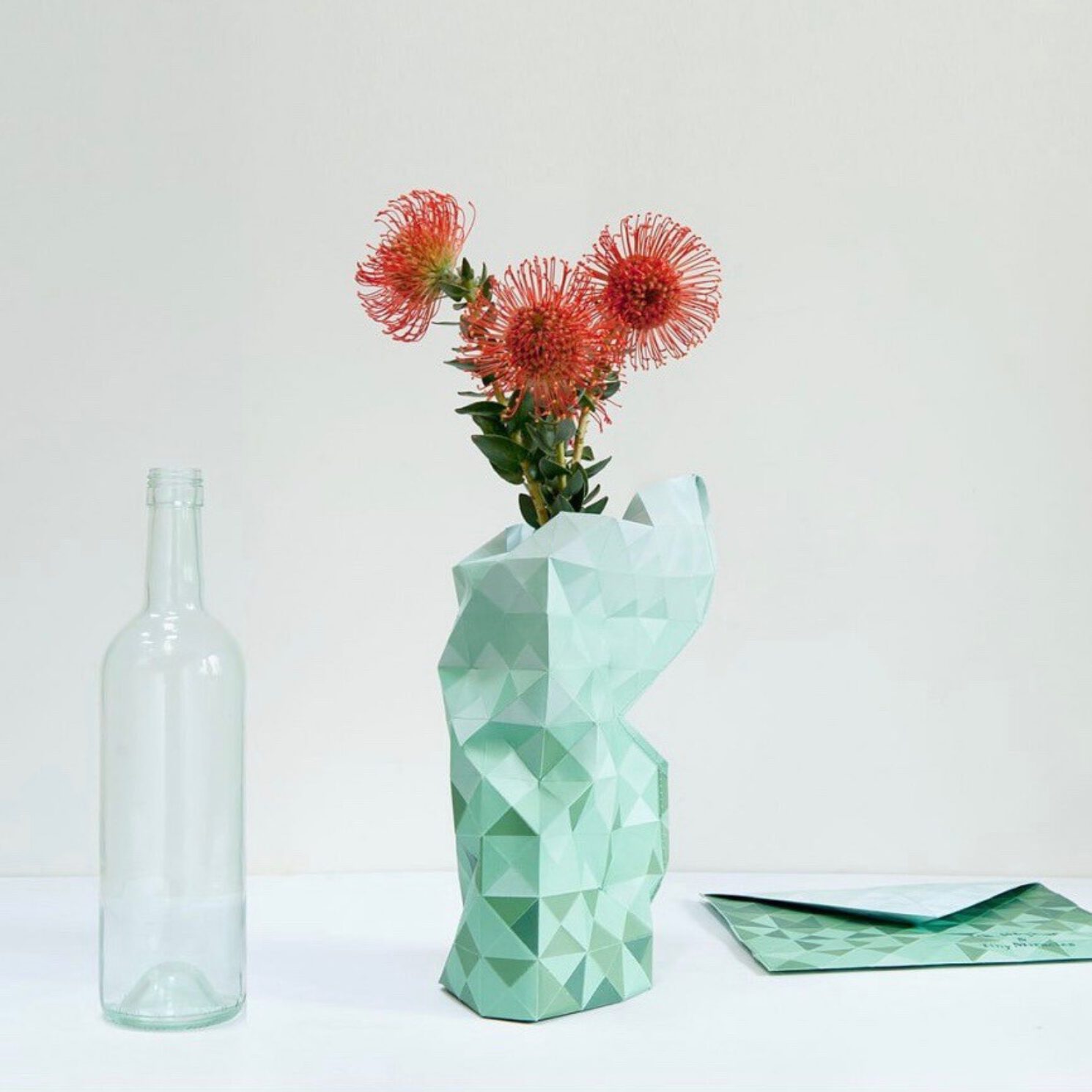 Paper Vase Cover Green Gradient - Pepe Heykoop